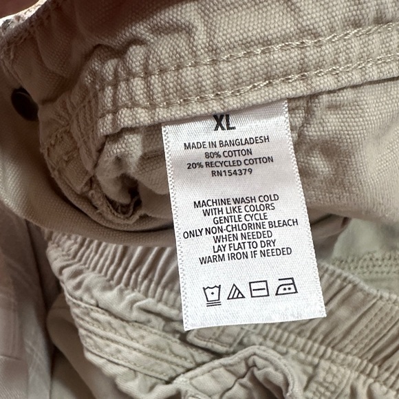 Aeropostale Women's Beige Cargo Shorts - Picture 3 of 9